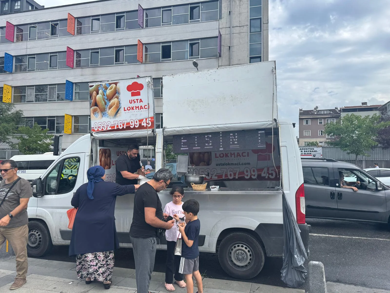 İstanbul genelinde hayır lokması döktürme ve mobil lokma aracı hizmeti